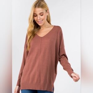 Women's V-Neck Rust Sweater S/M